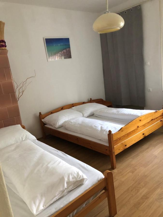 Ferienwohnung Ady Gold Five Siófok Exterior foto