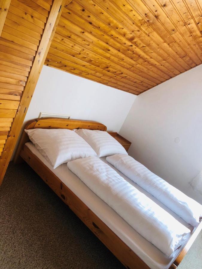 Ferienwohnung Ady Gold Five Siófok Exterior foto